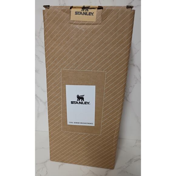 STANLEY Designer Inspired Quencher H2.0 FlowState 40 oz. Tumbler - NEW - Picture 3 of 4